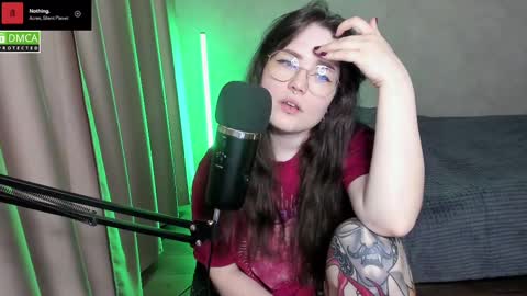 Red online show from March 2025 09:46:02 PM