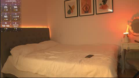 Lorette Lory online show from February 2026 12:53:01 AM