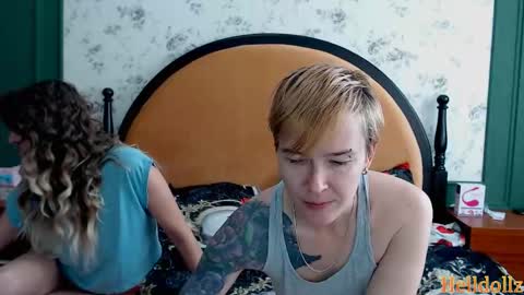 HellDollz  online show from October 2025 08:47:02 AM