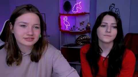 Helli online show from March 2025 08:21:01 PM