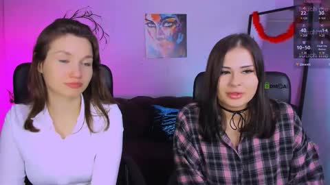 Helli online show from December 2025 08:14:01 PM