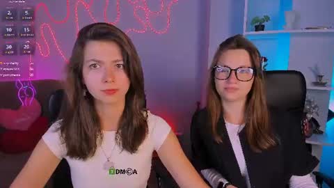 Snapshot of helli_belli chatting on July 2026 07:17:02 PM Helli online show from July 2026 07:17:02 PM