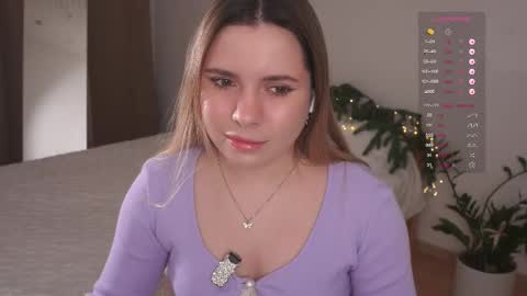 Snapshot of hello_taya chatting on December 2025 02:25:01 PM Taya online show from December 2025 02:25:01 PM