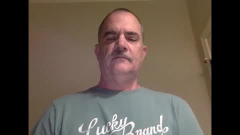 helloitsme969 online show from April 2026 05:27:01 PM