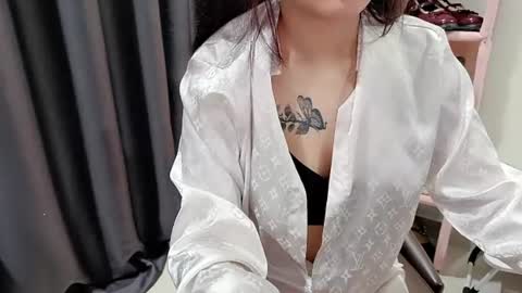 Snapshot of hellokitty_sexy chatting on July 2026 11:29:01 PM hellokitty_sexy online show from July 2026 11:29:01 PM