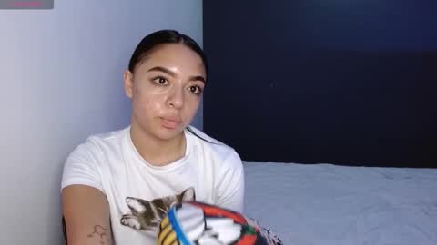 hellokitty_valery1 online show from September 2025 02:04:01 AM