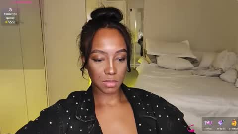 Snapshot of hellsd97 chatting on December 2024 01:32:02 AM hellsd97 online show from December 2024 01:32:02 AM