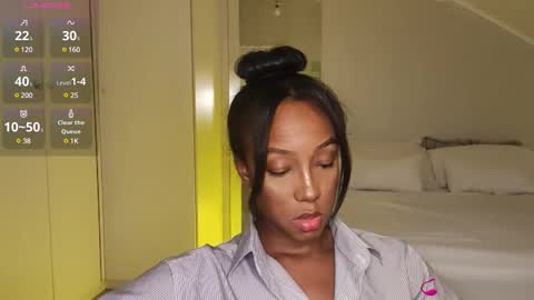 Snapshot of hellsd97 chatting on December 2024 01:27:01 AM hellsd97 online show from December 2024 01:27:01 AM