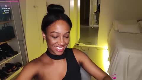 Snapshot of hellsd97 chatting on February 2025 01:55:02 AM hellsd97 online show from February 2025 01:55:02 AM