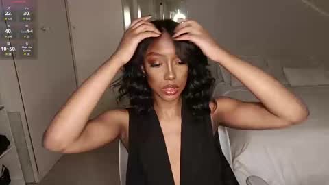 Snapshot of hellsd97 chatting on October 2025 12:30:02 AM hellsd97 online show from October 2025 12:30:02 AM