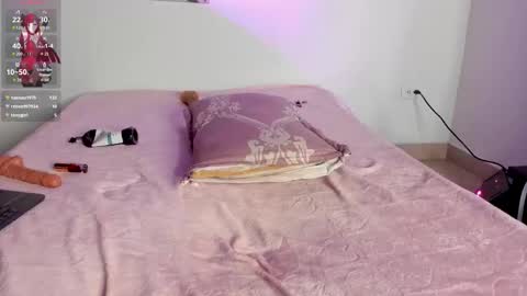 Hellzel online show from February 2026 06:22:01 AM