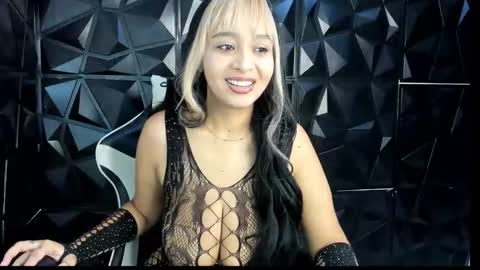 heluehorny13 online show from September 2025 05:24:01 AM