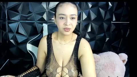 heluehorny13 online show from January 2026 03:50:02 PM