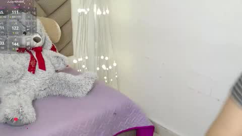 Zahira online show from November 2025 07:50:02 PM