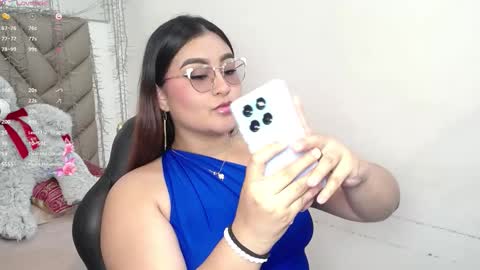 Zahira online show from January 2026 07:39:01 PM