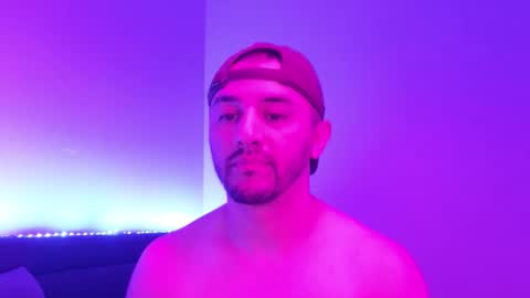 HENNIDRIP online show from November 2025 12:55:01 AM