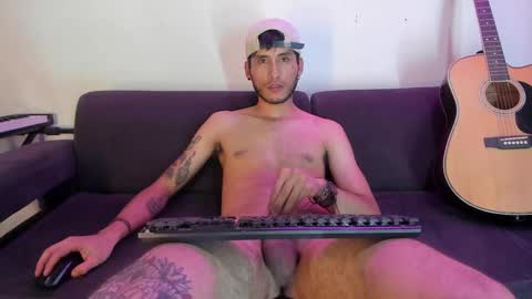 henrik_senn online show from December 2024 06:56:02 AM