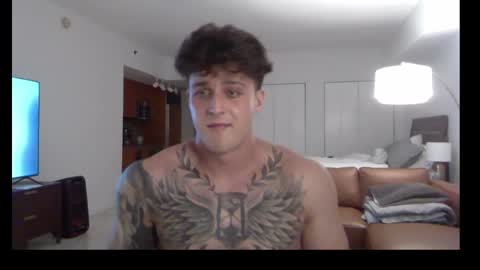 henrydesanti online show from September 2025 11:17:02 PM