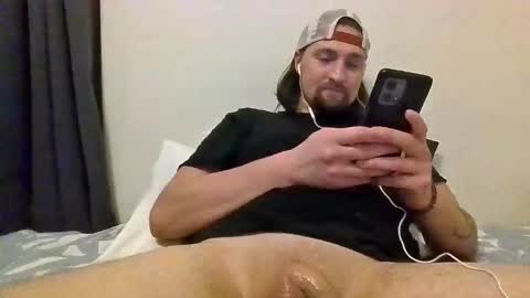 Snapshot of henryjackk chatting on February 2026 10:01:01 AM HenryJackk online show from February 2026 10:01:01 AM