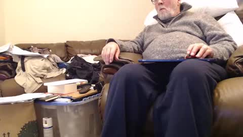 henryjxxx online show from January 2025 12:12:01 AM