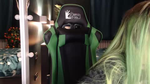 Snapshot of hentaishiing chatting on March 2025 05:38:02 PM Hentaishiing online show from March 2025 05:38:02 PM