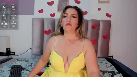 Hera godes online show from February 2025 08:37:01 PM