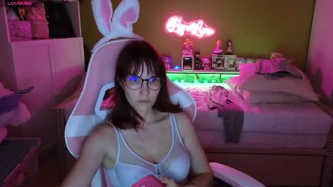 HeraLuna  online show from July 2026 08:37:01 PM