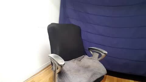 Snapshot of herbigo4 chatting on January 2025 04:10:02 AM herbigo88 snaap online show from January 2025 04:10:02 AM