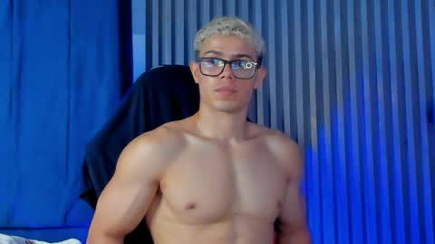 Snapshot of hercules_12345 chatting on May 2026 03:04:02 AM Hercules online show from May 2026 03:04:02 AM