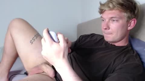 Snapshot of hercules__ chatting on February 2026 01:40:01 PM Gregblonde Alextattoo online show from February 2026 01:40:01 PM