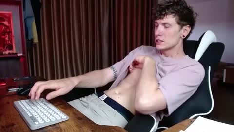 Snapshot of hercules__ chatting on March 2026 02:06:02 AM Gregblonde Alextattoo online show from March 2026 02:06:02 AM