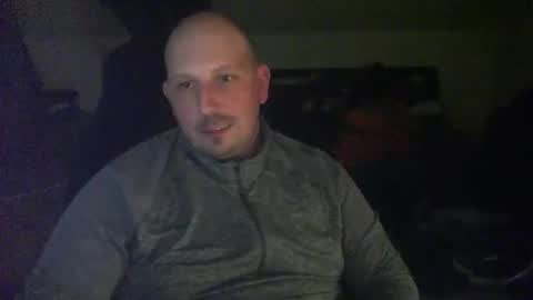 herejust4yoy online show from April 2026 09:39:33 PM