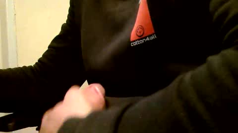 Snapshot of heretost chatting on October 2025 08:34:02 AM mr D online show from October 2025 08:34:02 AM