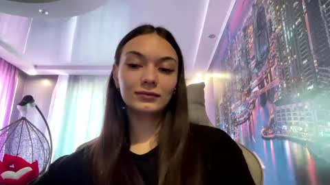 Lina online show from April 2026 10:52:01 AM