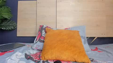 hermione_brown online show from May 2026 08:00:01 AM