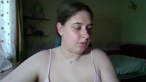 Snapshot of hess_luna_ chatting on July 2026 09:01:02 AM hess_luna_ online show from July 2026 09:01:02 AM