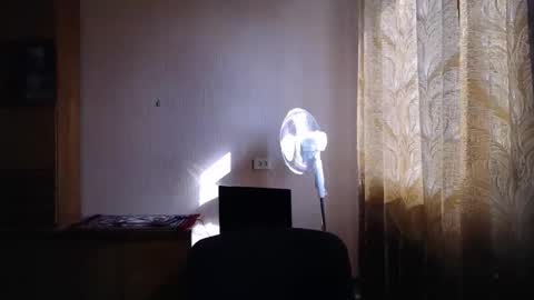 Snapshot of hettysouressx chatting on April 2026 12:56:01 PM HettySouressx online show from April 2026 12:56:01 PM