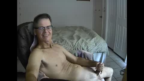 hewes1 online show from December 2024 09:14:01 AM