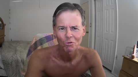 hewes1 online show from October 2025 06:58:01 PM