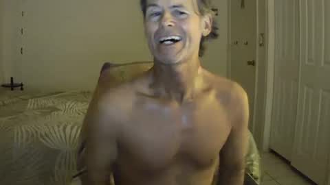 hewes1 online show from February 2026 09:43:02 AM