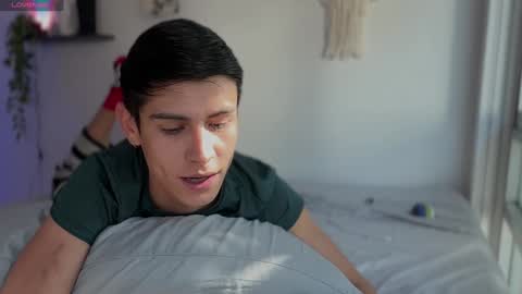 hey_cesard online show from December 2024 04:09:02 PM