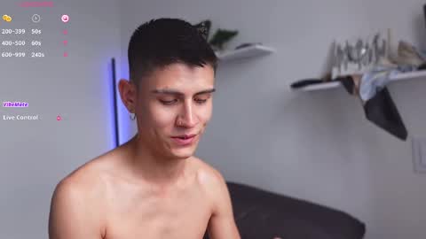 hey_cesard online show from February 2025 09:04:02 PM