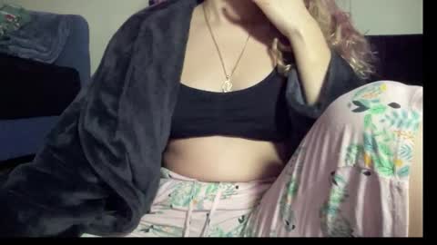 Blue  online show from January 2026 06:48:02 AM