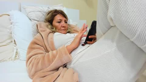 Heyheygrey online show from February 2025 01:15:02 PM