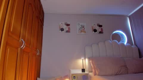 Martina Ricci Show schedule Monday to Friday 8am colombia time I work some weekends  online show from January 2026 02:00:01 PM