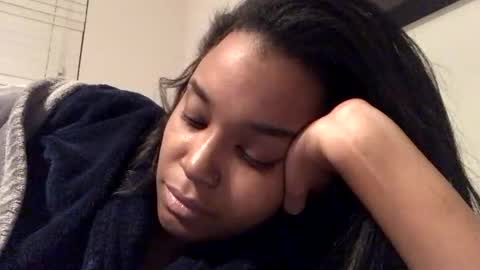 heyyou301990 online show from November 2025 05:50:02 AM