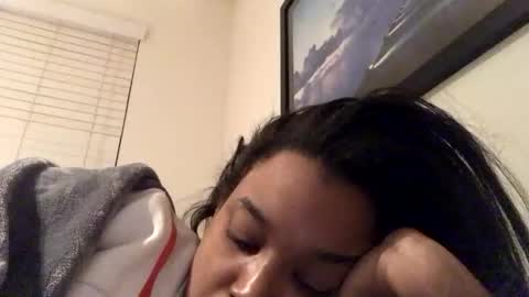 heyyou301990 online show from December 2025 03:55:01 AM