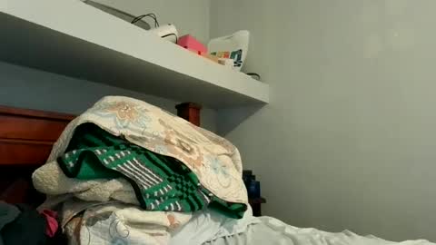 jafet online show from February 2025 06:33:02 PM