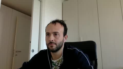 hhombre online show from November 2025 09:56:02 AM