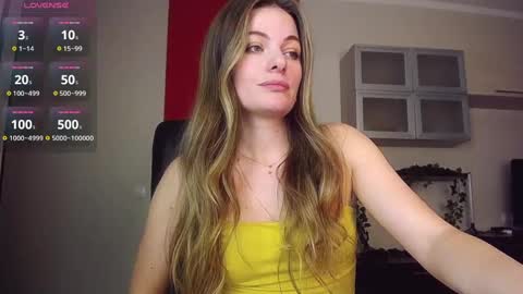 Lina online show from March 2025 11:29:01 AM